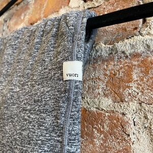 Vuori Gray Athletic Joggers, Women’s XL, Like New